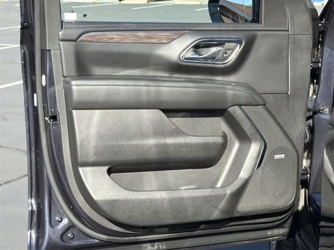 Used 2023 Chevrolet Tahoe LT image 23