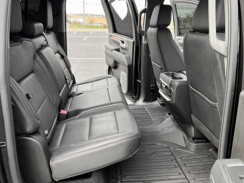 Used 2025 GMC Sierra 2500 Denali image 20