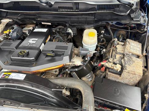 Used 2018 RAM 2500 Tradesman w/ Chrome Appearance Group AWD/4WD image 25
