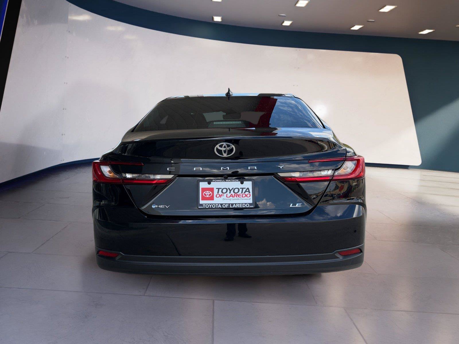Used 2026 Toyota Camry LE w/ Convenience Package FWD image 4