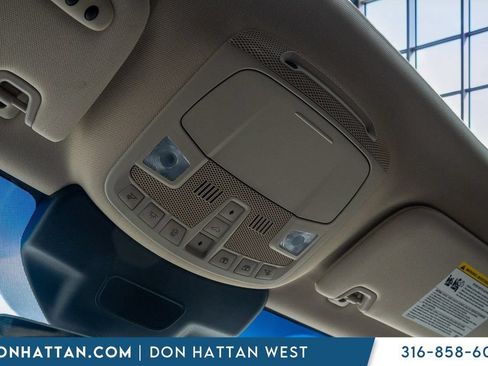 Used 2020 Lincoln Nautilus Reserve AWD/4WD image 14