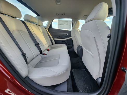 New 2026 Hyundai Sonata SEL image 12