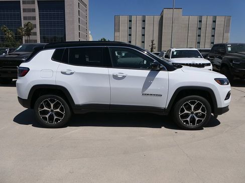 New 2026 Jeep Compass Limited w/ Sun, Sound & Navigation Group AWD/4WD image 2
