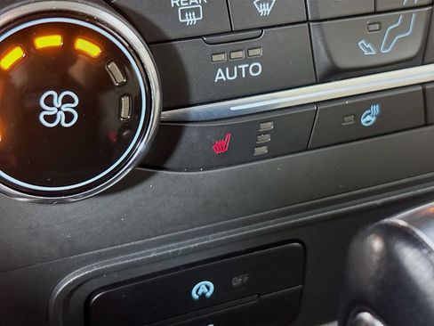 Used 2020 Ford EcoSport Titanium FWD image 20