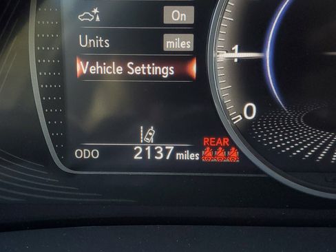 Used 2025 Lexus ES 350 w/ Premium Package image 29