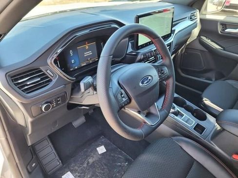 New 2026 Ford Escape ST-Line w/ Tech Pack #1 FWD image 9