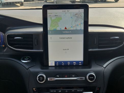 Used 2020 Ford Explorer ST w/ ST Street Pack image 20