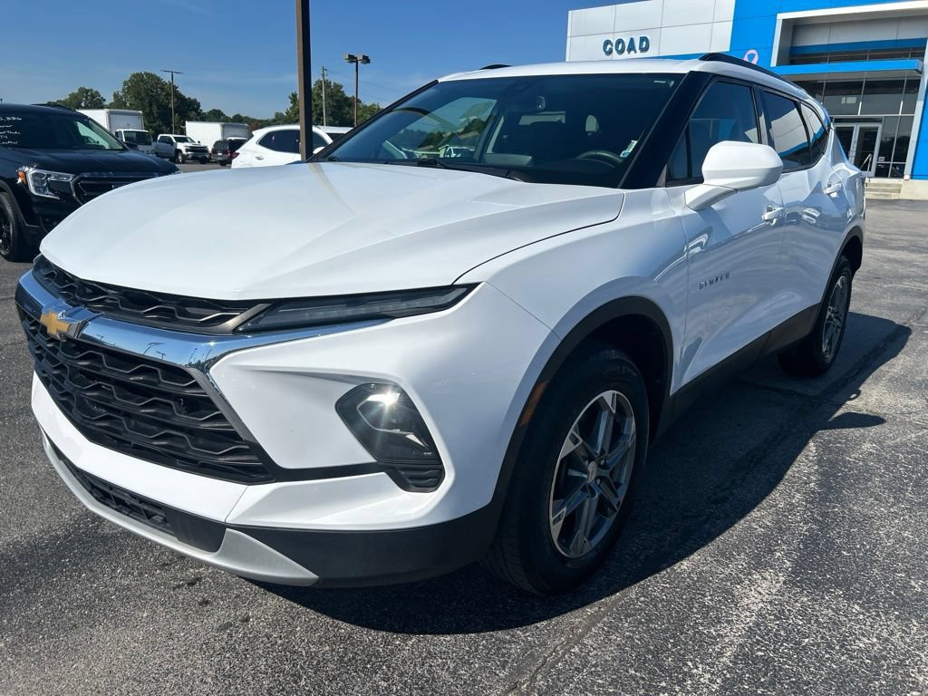 Used 2024 Chevrolet Blazer LT w/ Convenience Package FWD image 7