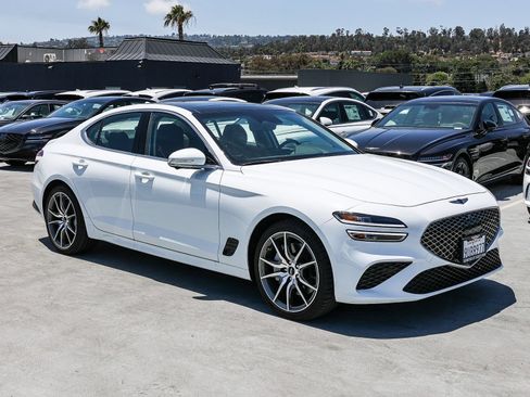 Used 2026 Genesis G70 2.5T Prestige RWD image 3