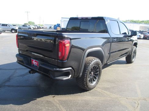 Used 2023 GMC Sierra 1500 AT4X AWD/4WD image 6
