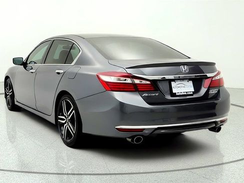 Used 2017 Honda Accord Sport Special Edition image 6