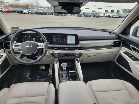 Used 2023 Kia Telluride SX image 19