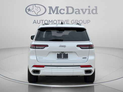 Used 2024 Jeep Grand Cherokee L Overland w/ Advanced Protech Group III AWD/4WD image 6