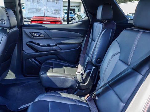 Used 2023 Chevrolet Traverse RS w/ LPO, Floor Liner Package AWD/4WD image 12