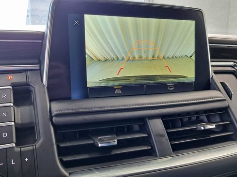 Used 2024 Chevrolet Tahoe LT image 16