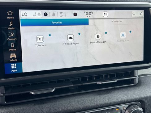 New 2025 Jeep Gladiator Sport image 28