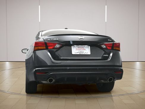 Certified 2024 Nissan Altima 2.5 SV w/ SV Premium Package AWD/4WD image 26