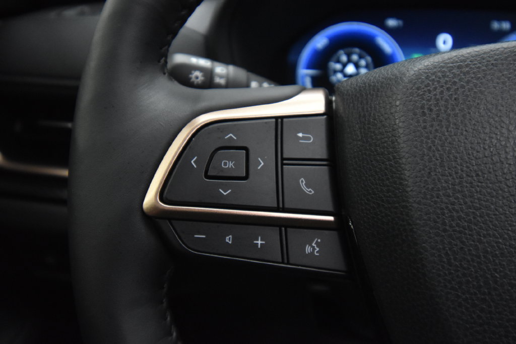 Used 2026 Toyota Grand Highlander AWD Hybrid image 36