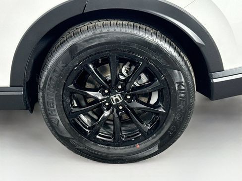 Certified 2026 Honda CR-V Sport image 9