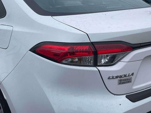 Used 2023 Toyota Corolla LE w/ Carpet Mat Package (TMS) image 10