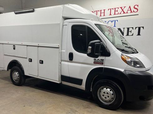 Used 2019 RAM ProMaster 3500 w/ Premium Appearance Group image 3