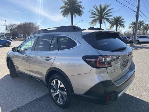Used 2020 Subaru Outback Limited image 5