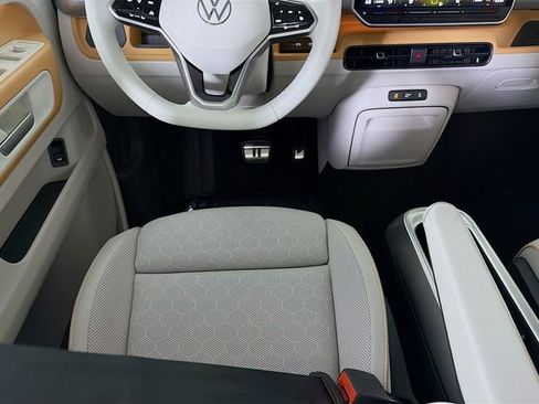New 2025 Volkswagen ID. Buzz 1st Edition image 25