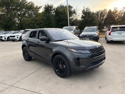 Used 2021 Land Rover Range Rover Evoque SE AWD/4WD image 3