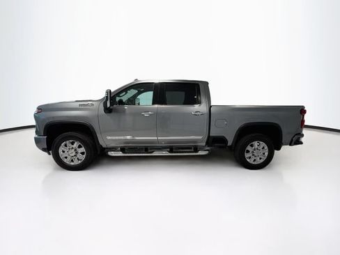 Used 2024 Chevrolet Silverado 3500 High Country AWD/4WD image 4