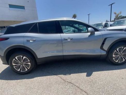 New 2025 Chevrolet Blazer EV LT image 9