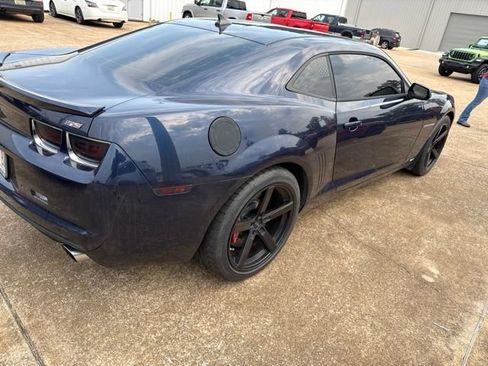 Used 2010 Chevrolet Camaro SS w/ RS Package RWD image 4