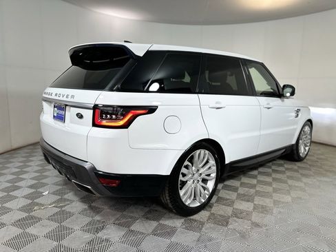 Used 2020 Land Rover Range Rover Sport HSE image 6