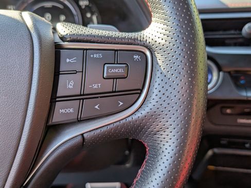 Certified 2022 Lexus UX 250h F Sport w/ F Sport Premium Package AWD/4WD image 24