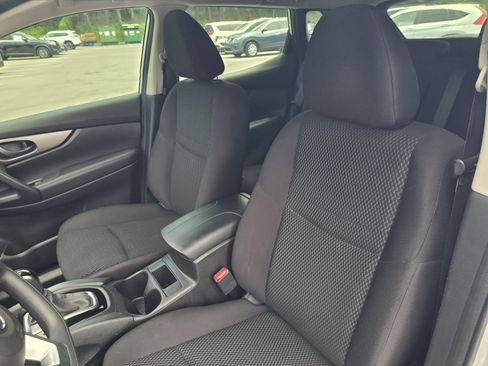Used 2021 Nissan Rogue Sport S FWD image 13
