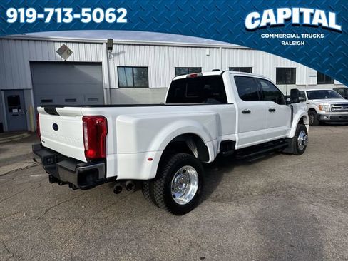 Used 2023 Ford F450 XLT w/ FX4 Off-Road Package image 8