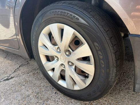 Used 2012 Honda Civic LX image 17