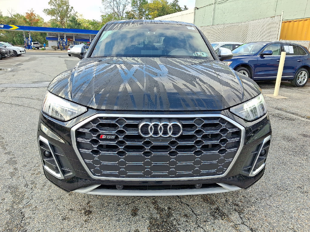 Certified 2023 Audi SQ5 Premium Plus w/ Premium Plus Package AWD/4WD image 2