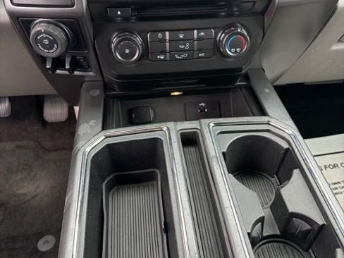 Used 2016 Ford F150 XLT w/ Equipment Group 301A Mid image 11