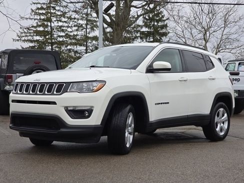 Used 2020 Jeep Compass Latitude image 19