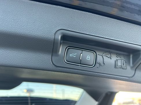 New 2026 Ford Explorer Active image 19