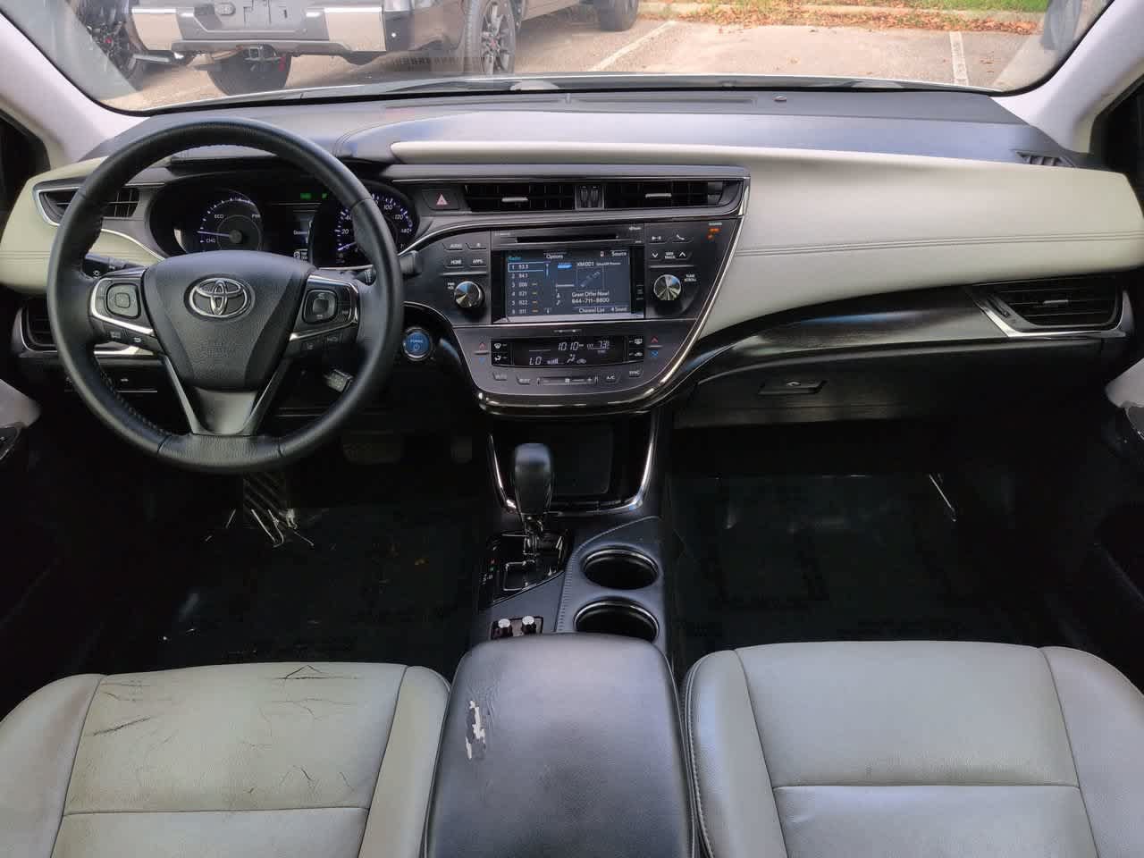 Used 2018 Toyota Avalon XLE Premium FWD image 14