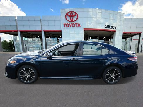 Certified 2019 Toyota Camry SE FWD image 7