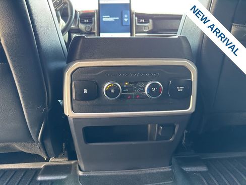 Used 2023 Ford Expedition Max Limited AWD/4WD image 16