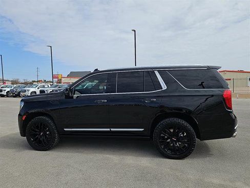 Certified 2023 GMC Yukon Denali w/ Denali Reserve Package image 2