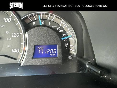 Used 2012 Toyota Camry SE w/ Leather Pkg FWD image 17