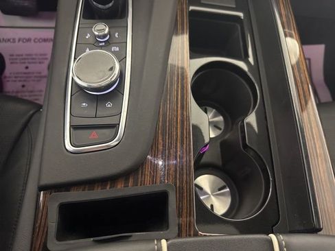 Used 2022 Cadillac Escalade ESV Premium Luxury w/ Performance Package AWD/4WD image 18