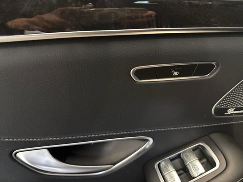 Used 2019 Mercedes-Benz S 560 4MATIC Sedan image 41