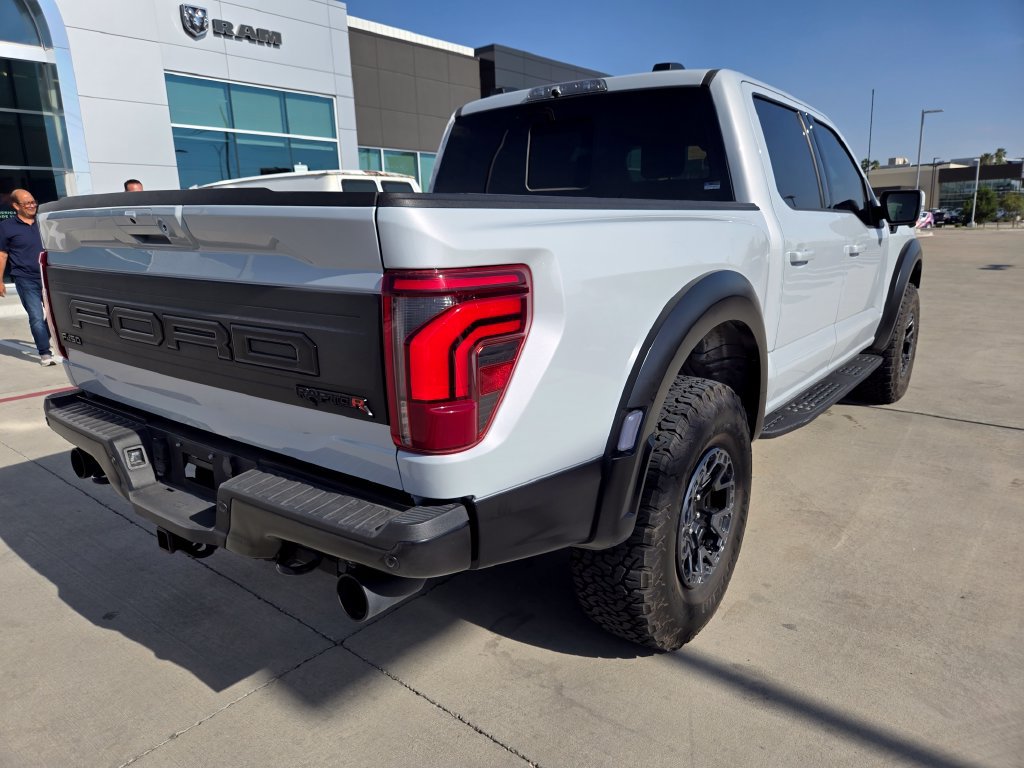 Used 2025 Ford F150 Raptor w/ Equipment Group 803A Raptor R AWD/4WD image 3