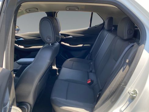 Used 2025 Buick Encore GX Preferred FWD image 13