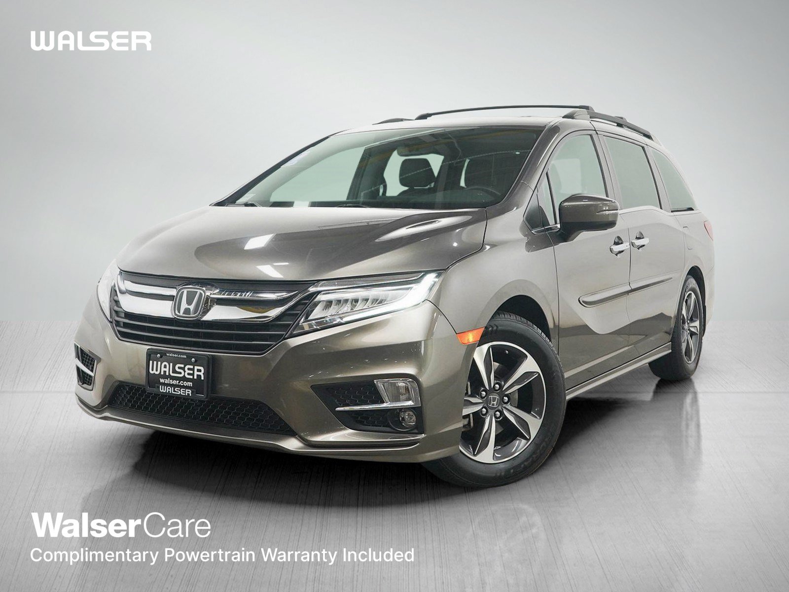 Used 2018 Honda Odyssey Touring image 1